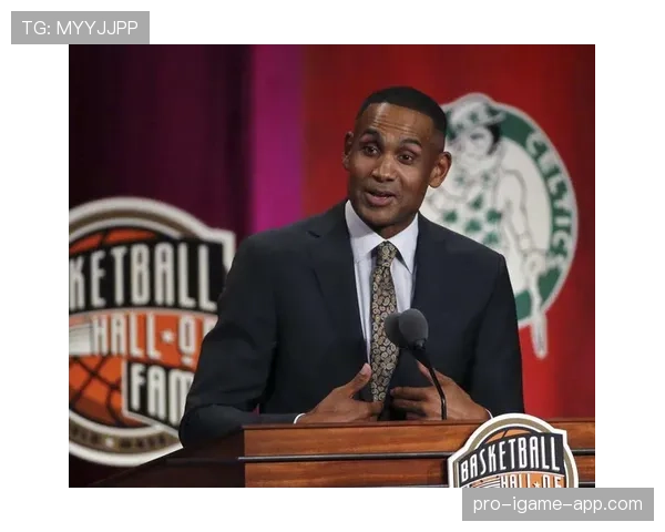 格兰特·希尔挡拆制造错位提升中距离效率显著优于同期锋线球员